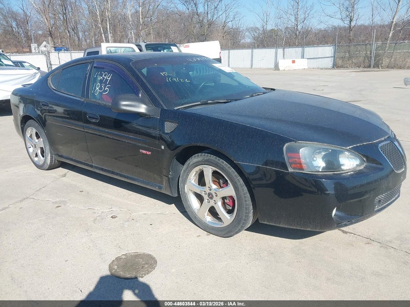 2006 PONTIAC GRAND PRIX GXP