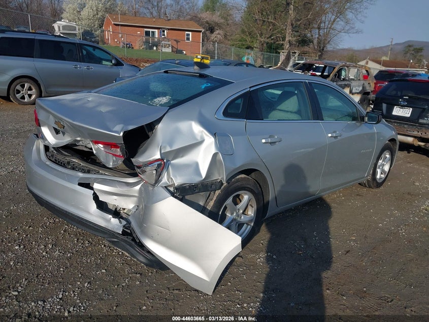 2018 Chevrolet Malibu 1Fl