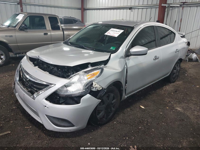 2017 Nissan Versa 1.6 Sv