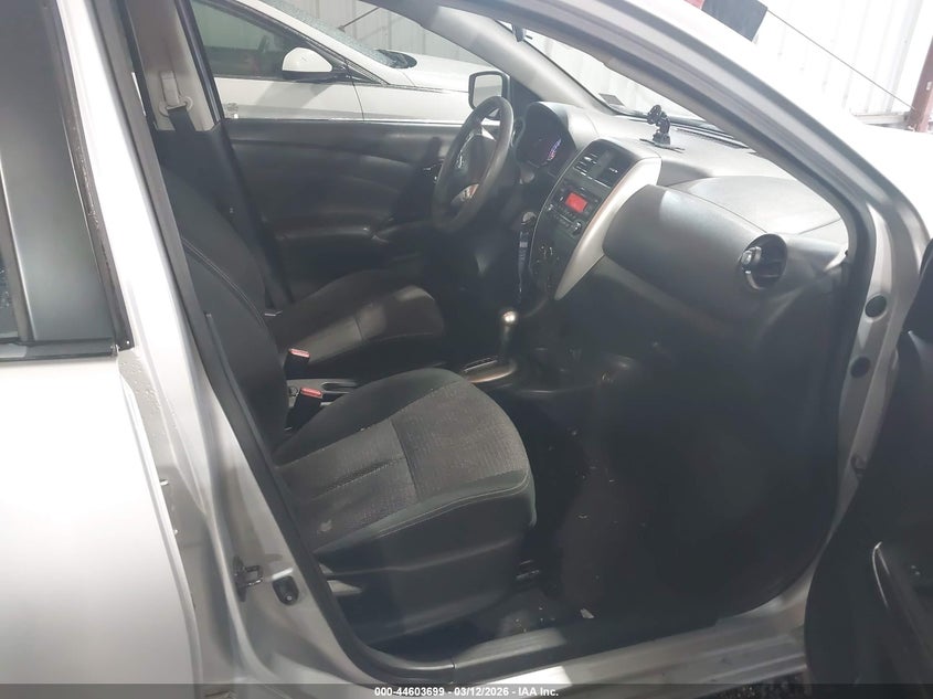 2017 Nissan Versa 1.6 Sv