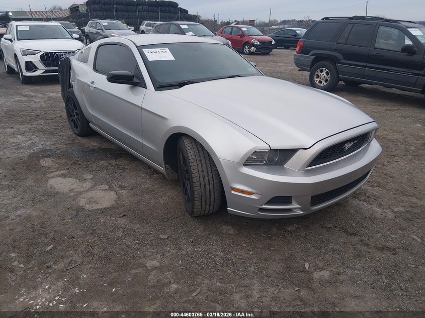 2014 Ford Mustang V6/V6 Premium