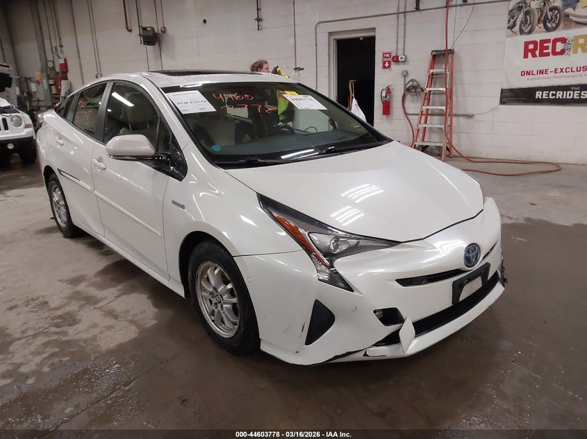 2016 Toyota Prius Four