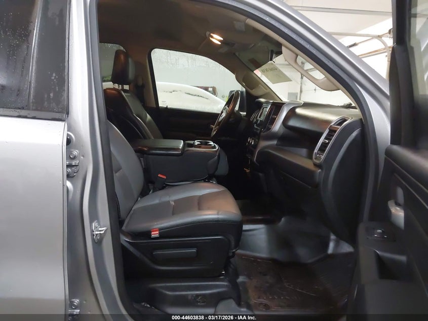 2020 Ram 1500 Tradesman 4X4 6'4 Box