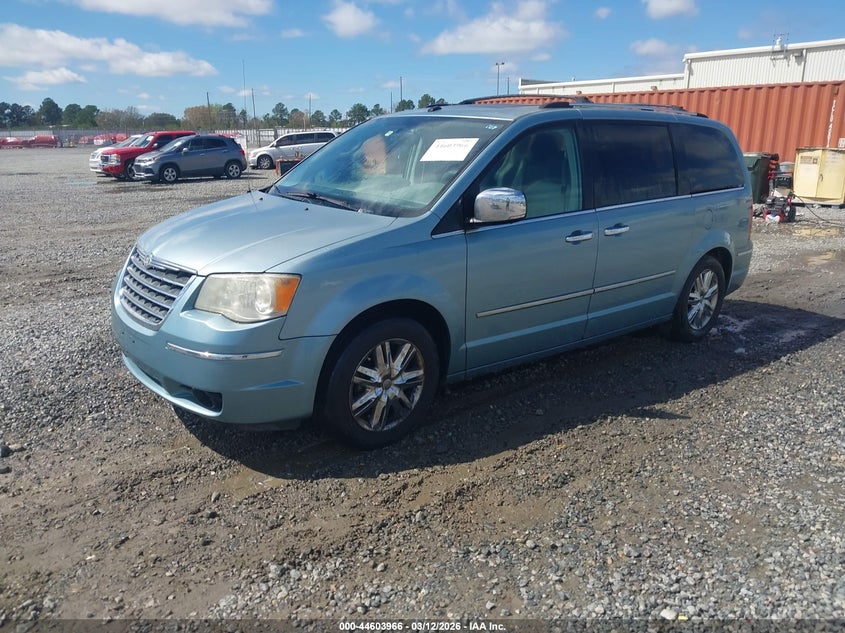 2009 Chrysler Town & Country Limited