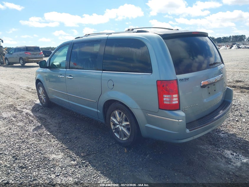 2009 Chrysler Town & Country Limited