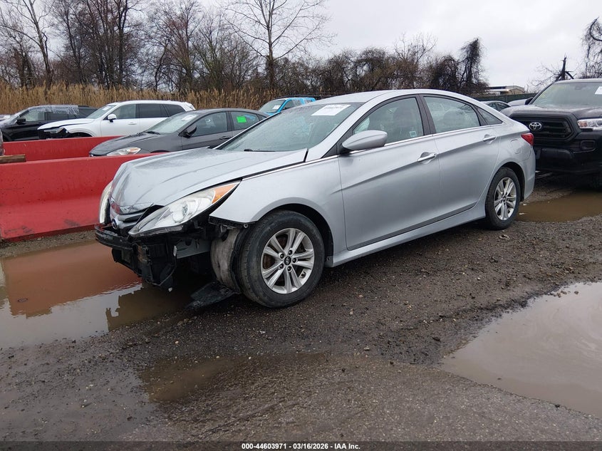 2014 Hyundai Sonata Gls