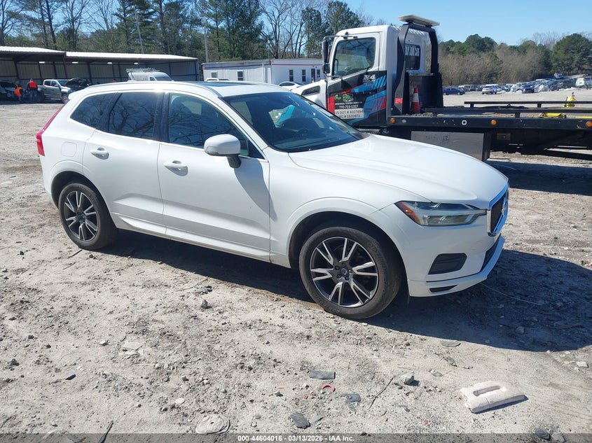 2018 VOLVO XC60 T5 MOMENTUM