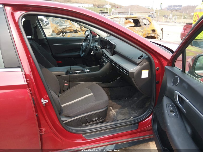 2025 Hyundai Sonata Hybrid Sel