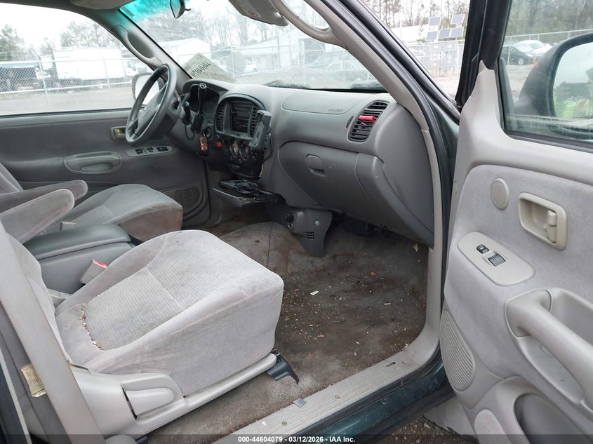 2000 Toyota Tundra Ltd V8