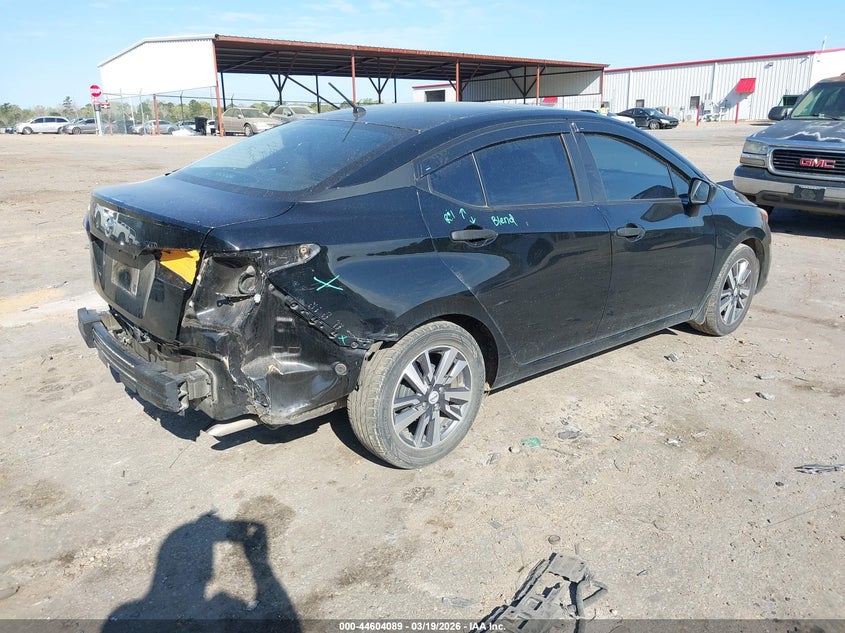 2020 Nissan Versa S Xtronic Cvt
