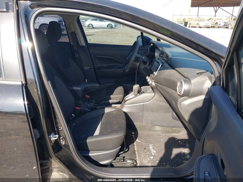 2020 Nissan Versa S Xtronic Cvt