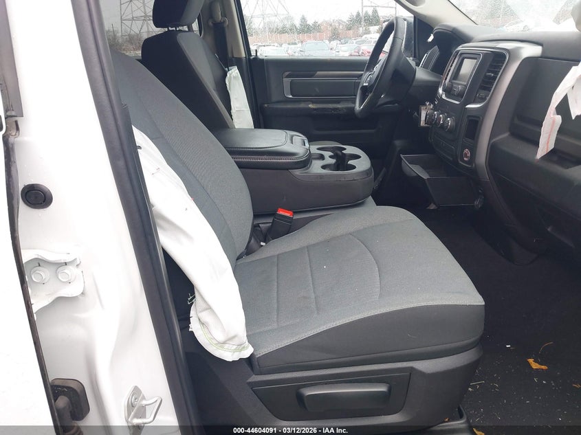 2024 Ram 1500 Classic Slt 4X2 6'4 Box