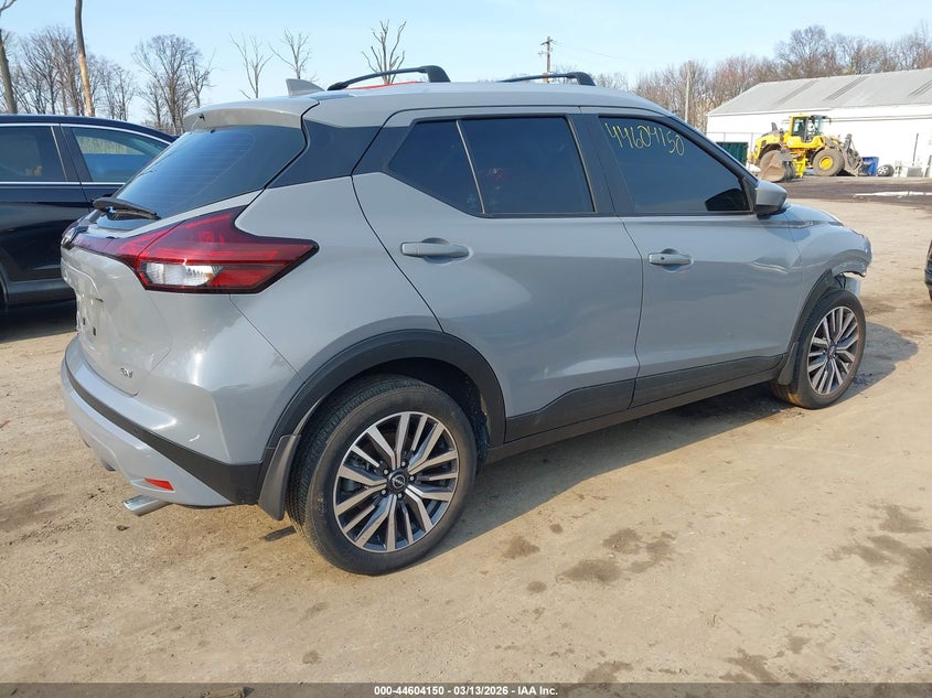 2024 Nissan Kicks Sv Xtronic Cvt