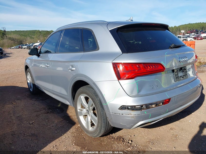 2018 Audi Q5 2.0T Premium/2.0T Tech Premium