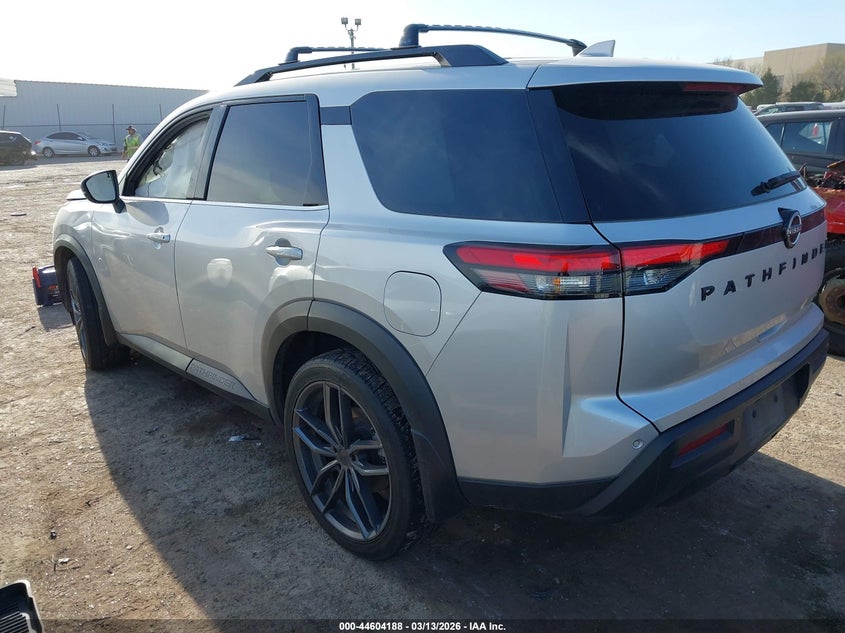 2022 Nissan Pathfinder Sv 2Wd
