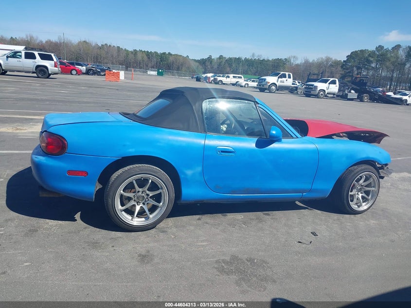 2004 Mazda Mx-5 Miata Cloth VIN: JM1NB353240403021 Lot: 44604313