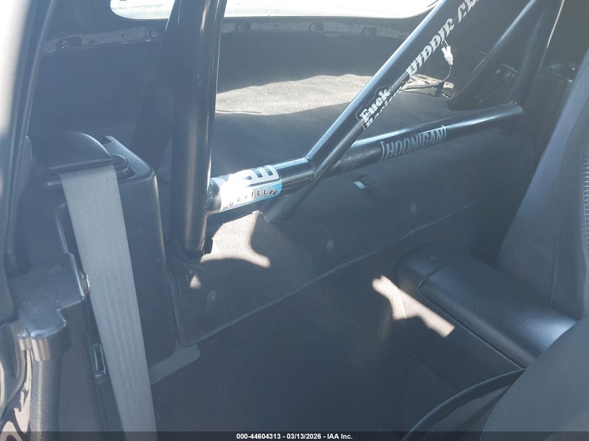 2004 Mazda Mx-5 Miata Cloth VIN: JM1NB353240403021 Lot: 44604313