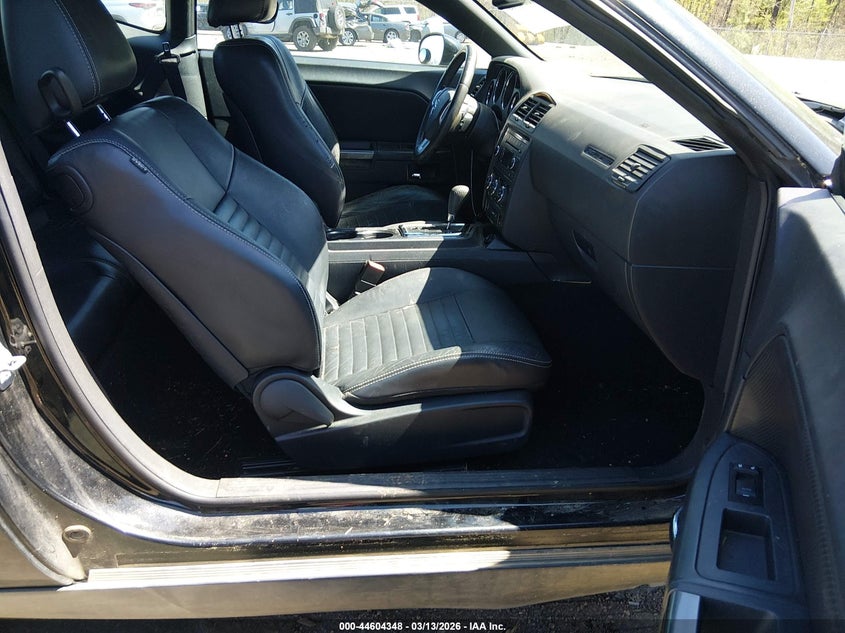 2014 Dodge Challenger Sxt Plus