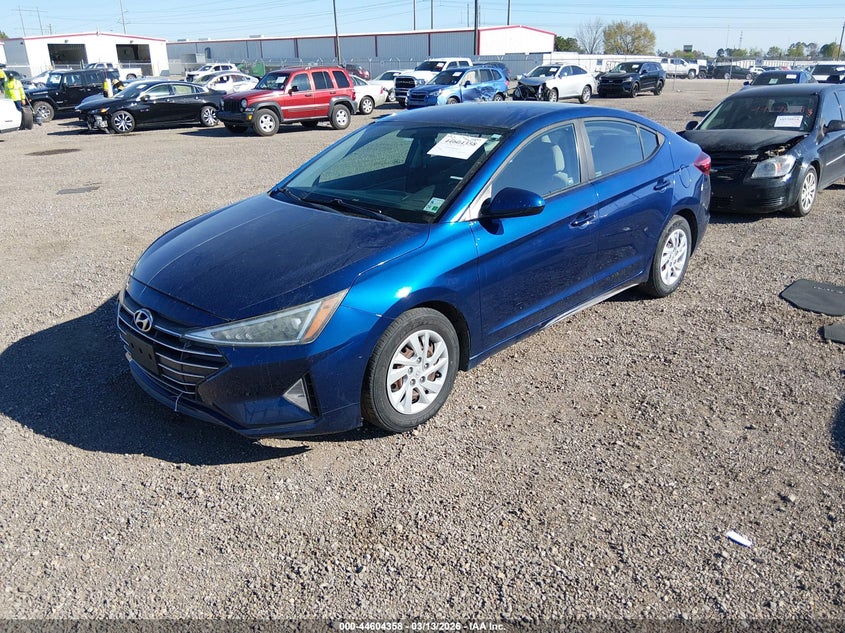 2019 Hyundai Elantra Se