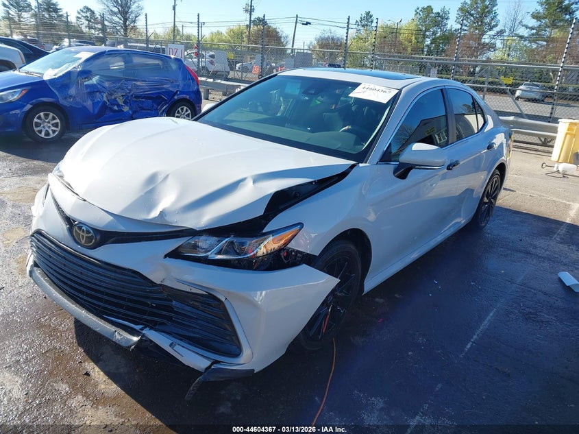 2024 Toyota Camry Le