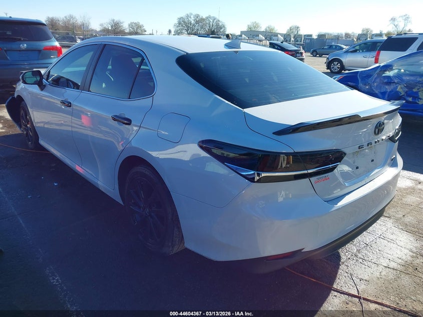 2024 Toyota Camry Le