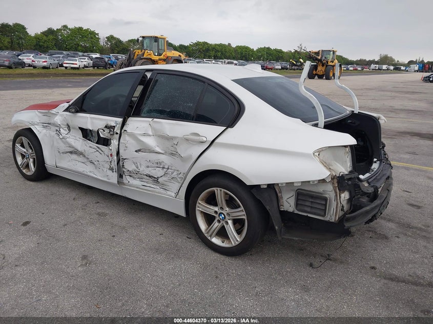 Vin: wba3a5c52df356609, lot: 45101324, bmw 328i 20133