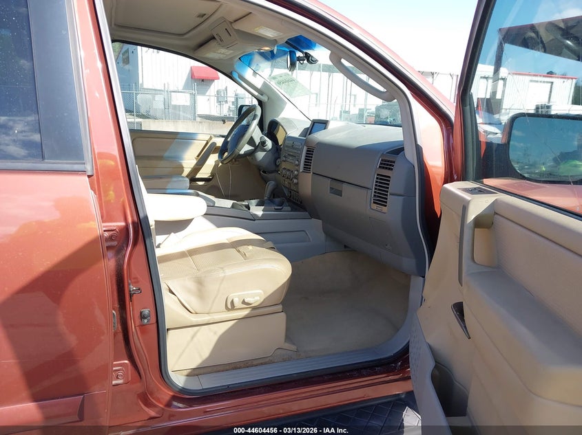 2004 Nissan Pathfinder Armada Le