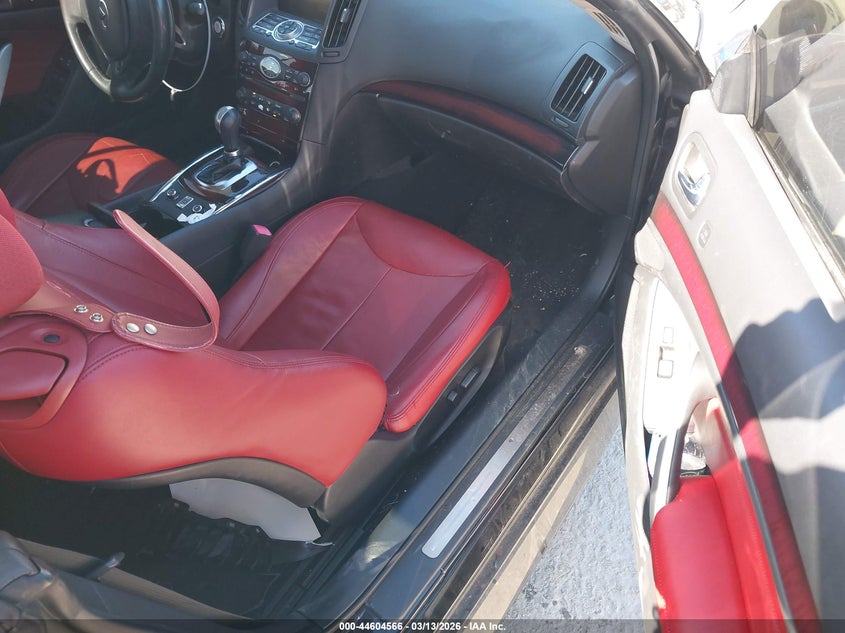 2011 Infiniti G37 Limited Edition