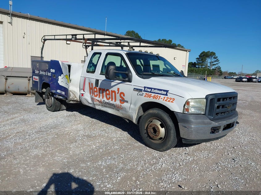 2006 FORD F-350 CHASSIS LARIAT/XL/XLT