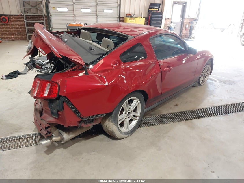 2012 Ford Mustang V6/V6 Premium