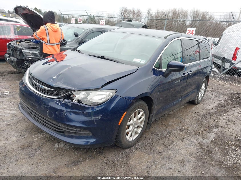2017 Chrysler Pacifica Touring