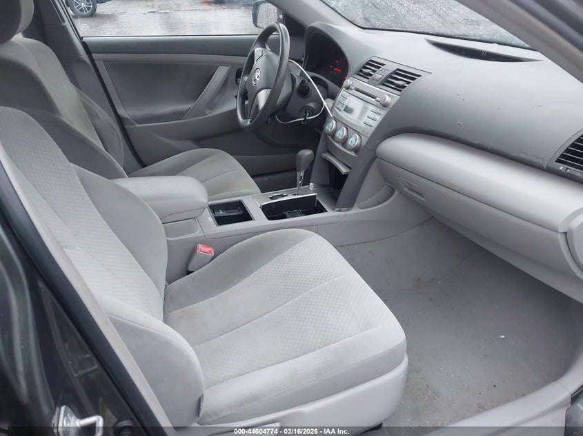 2009 Toyota Camry Le
