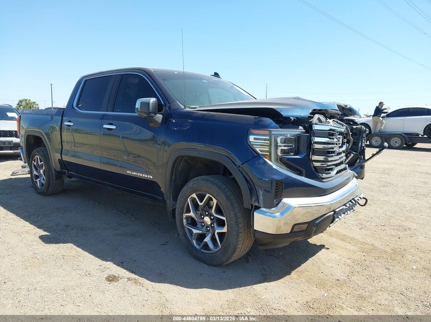 2022 GMC Sierra 1500 4Wd Short Box Slt