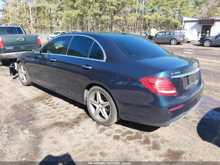 2017 Mercedes-Benz E 300