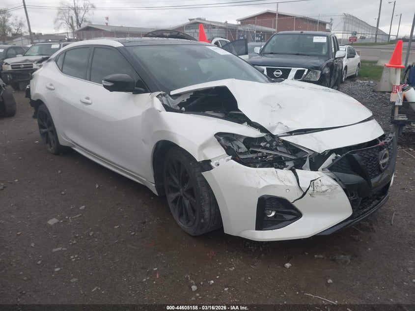 2023 Nissan Maxima Sr Xtronic Cvt