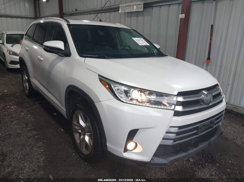 2017 Toyota Highlander Limited