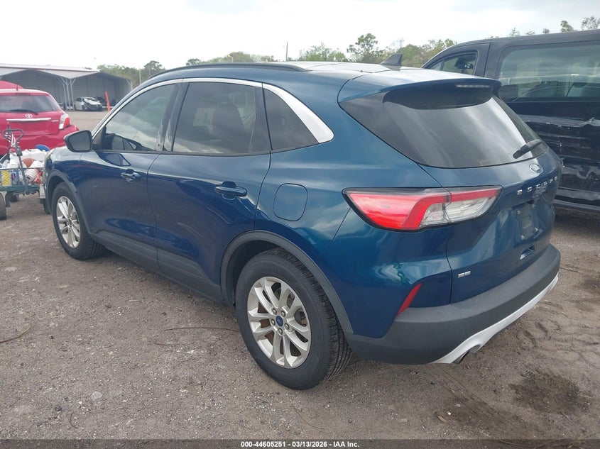2020 Ford Escape Se