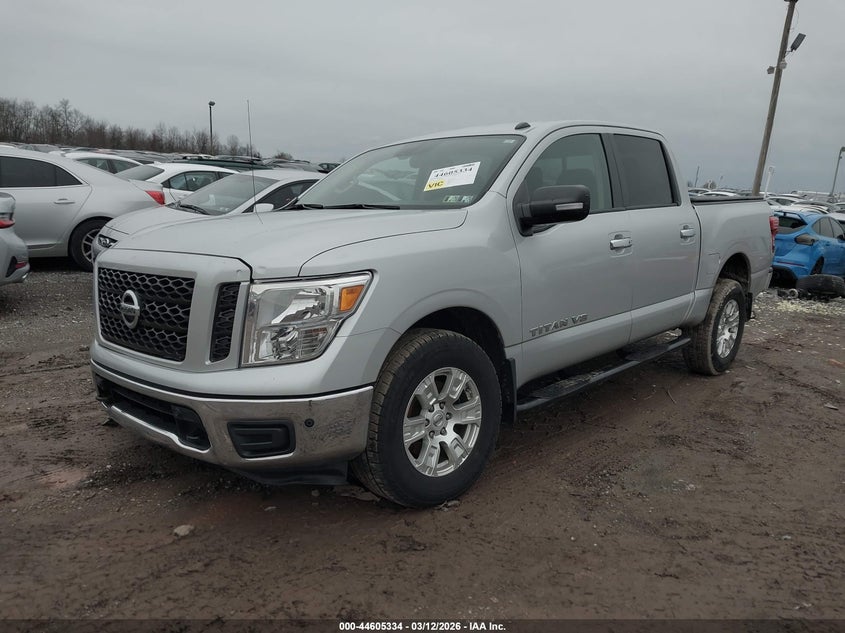 2019 Nissan Titan Sv