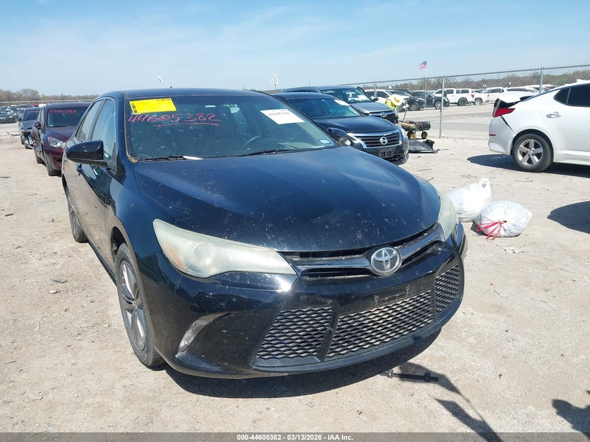 2016 Toyota Camry Se