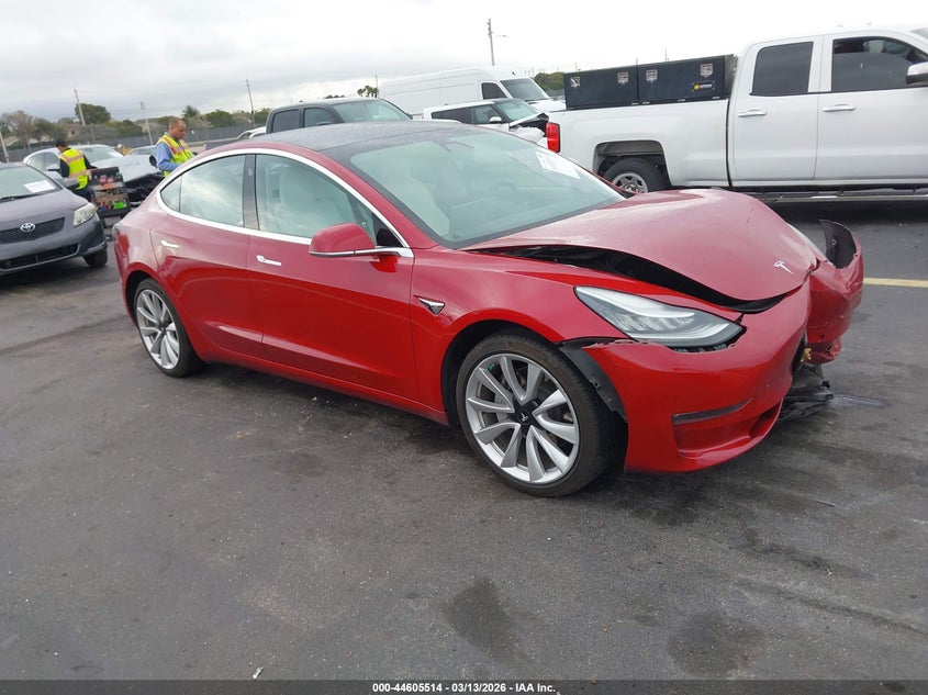 2019 Tesla Model 3 Long Range/Performance