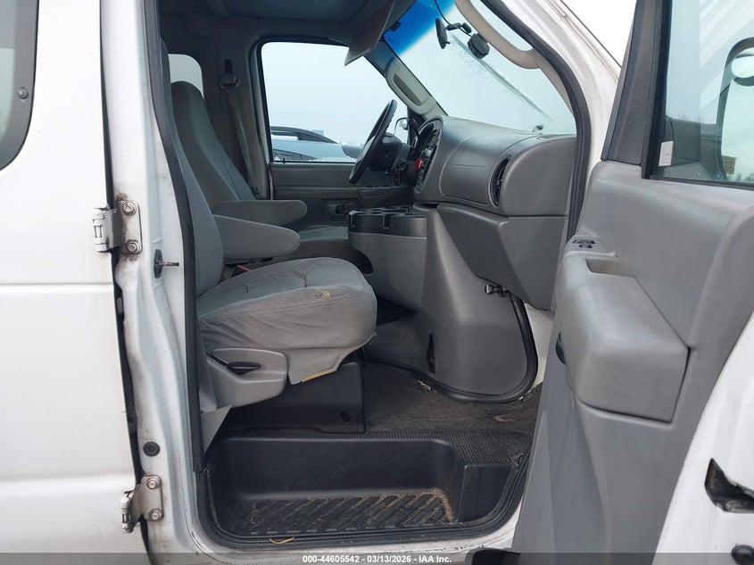 2008 Ford E-350 Super Duty Commercial/Recreational