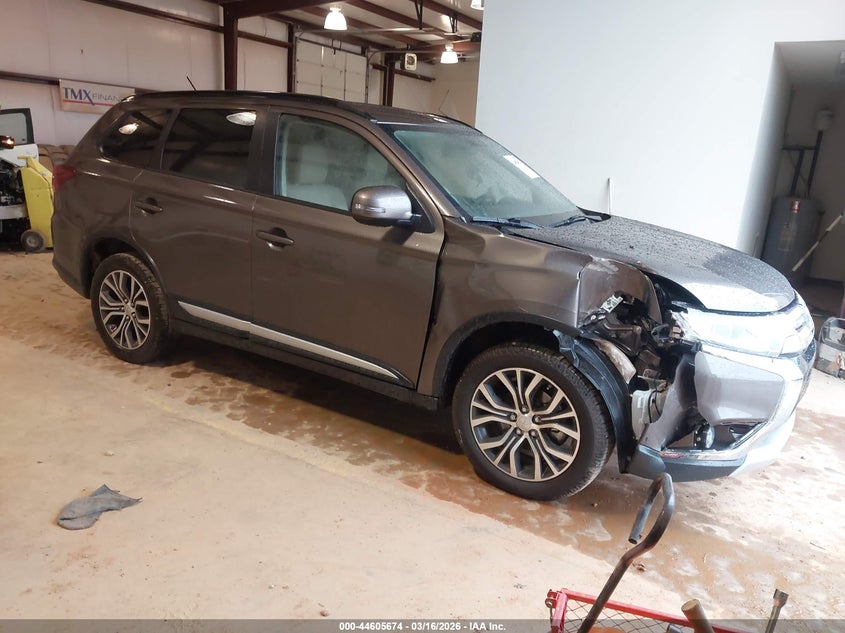 2016 Mitsubishi Outlander Sel