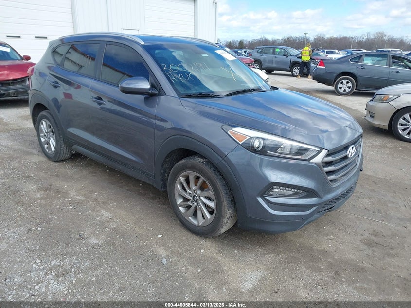 2016 Hyundai Tucson Se