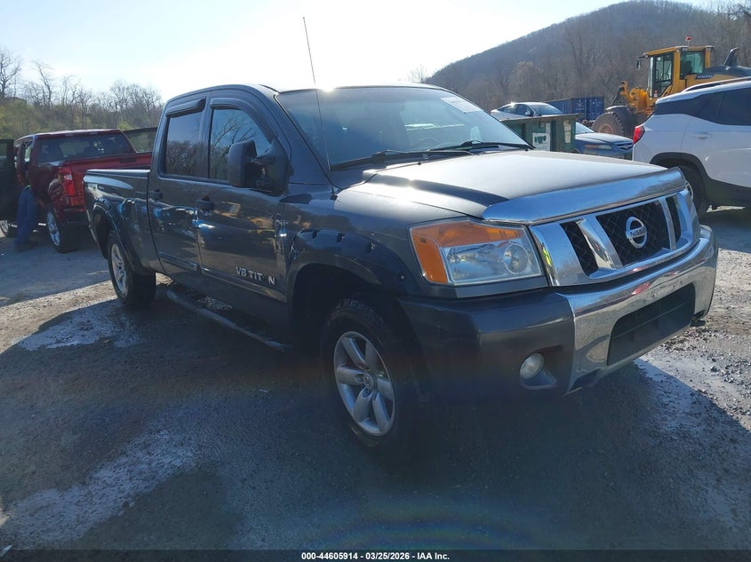 2011 Nissan Titan Sv