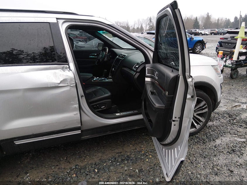 2017 Ford Explorer Platinum