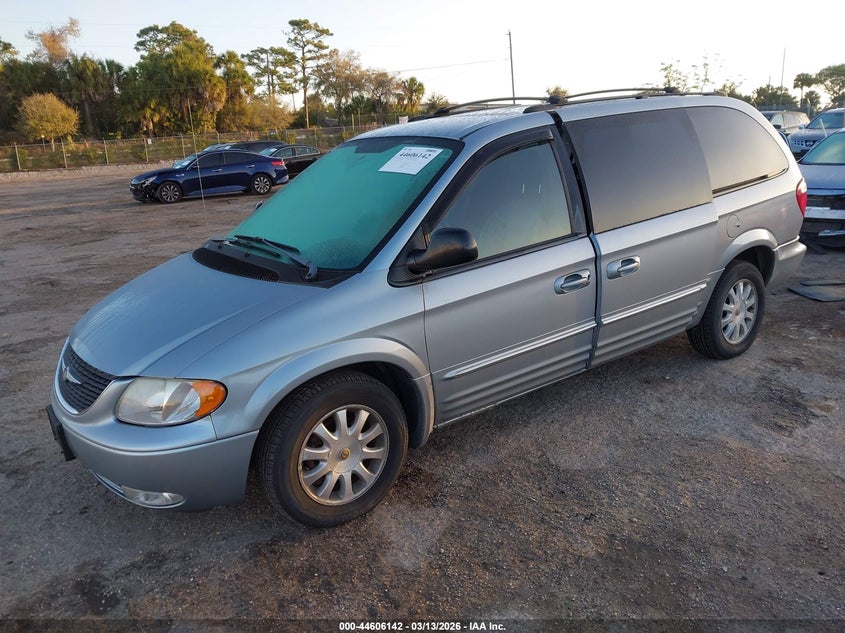 2003 Chrysler Town & Country Lxi