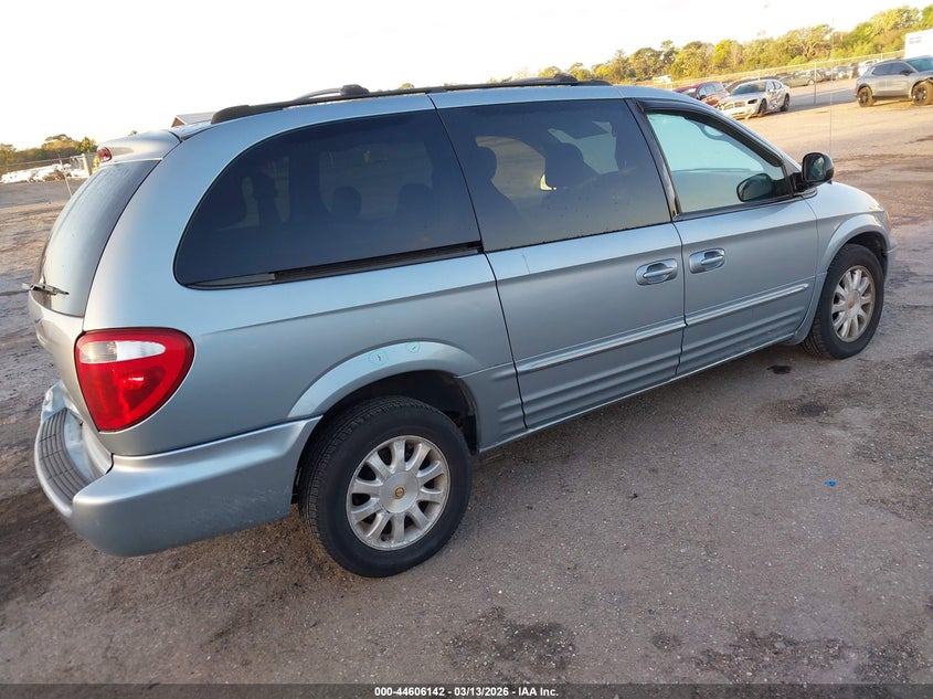 2003 Chrysler Town & Country Lxi