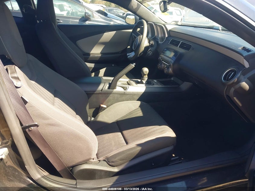 2011 Chevrolet Camaro 1Ls