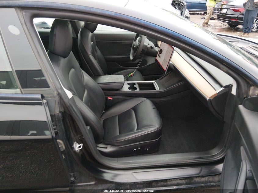 2021 Tesla Model 3 Standard Range Plus Rear-Wheel Drive