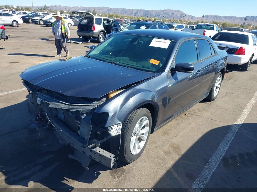2015 Chrysler 300 Limited